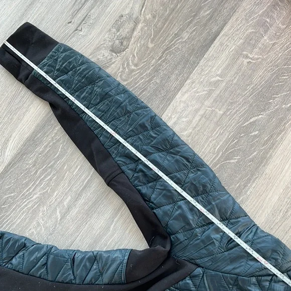 Guess jacket - Picture 15 of 16